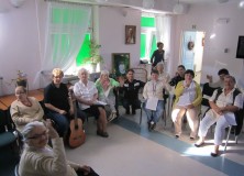 22.10.2013 Spotkanie koła teatralnego „Albercik” -Jak Lolek został Papieżem?