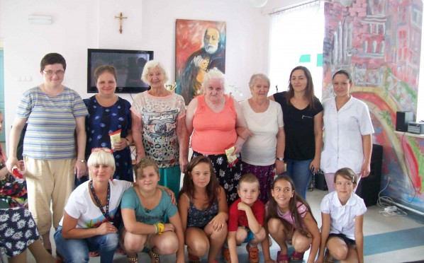 Występ dzieci z Klubu Młodzieżowego „Wolna Strefa”