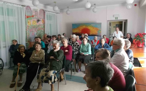 09.03.2015 Dzień Kobiet w DPS im. Św. Brata Alberta