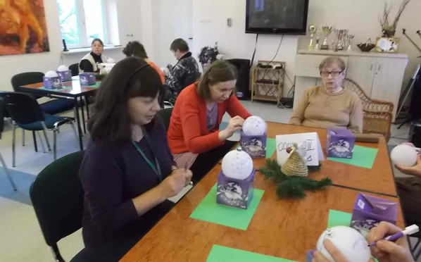 09.12.2015 „Najpiękniejsza bombka” – konkurs plastyczny