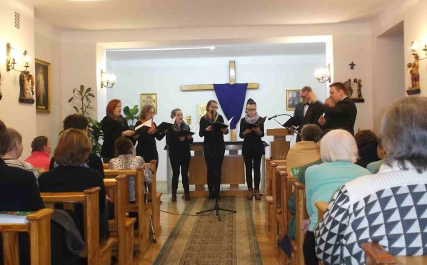 21.03.2016 – Pieśni pasyjne w wykonaniu chóru A’Capella