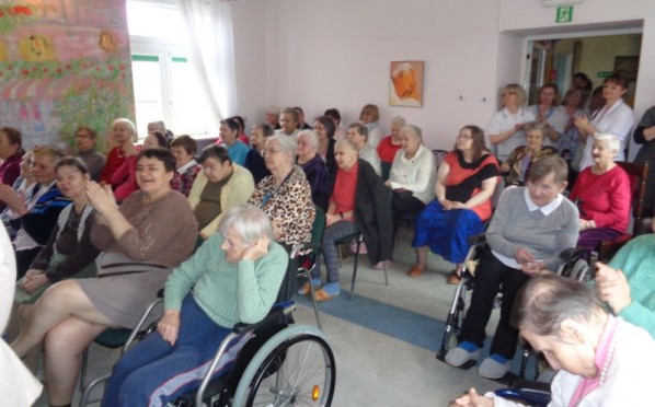 Dzień Kobiet w DPS im. Św. Brata Alberta