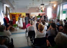 25.10.2017 „Ania z Zielonego Wzgórza” występ dla uczestników WTZ, ŚDS z ul. Krzemionkowej i mieszkańcy DPS im. Jana Pawła II