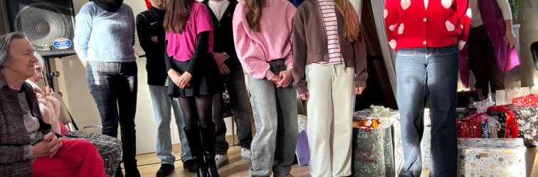 2025-12-16 Upominki od uczniów ze SP nr 19