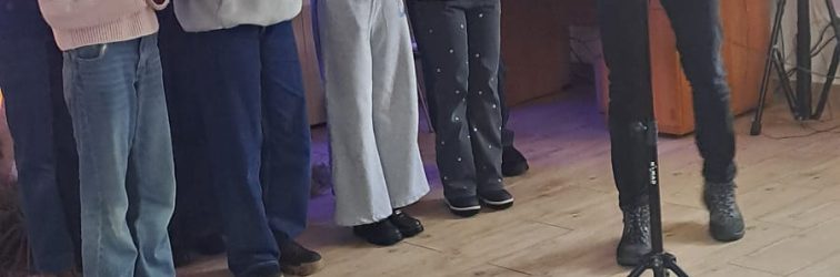 2026-01-15 Wspólne kolędowanie z młodzieżą ze SP nr 2 im. M. Konopnickiej w Kielcach